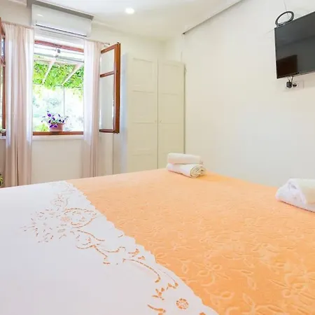 Bright And Light Dubrovnik