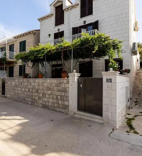 Bright And Light * דוברובניק