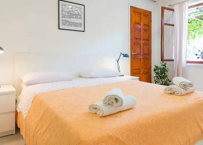 Bright And Light דוברובניק