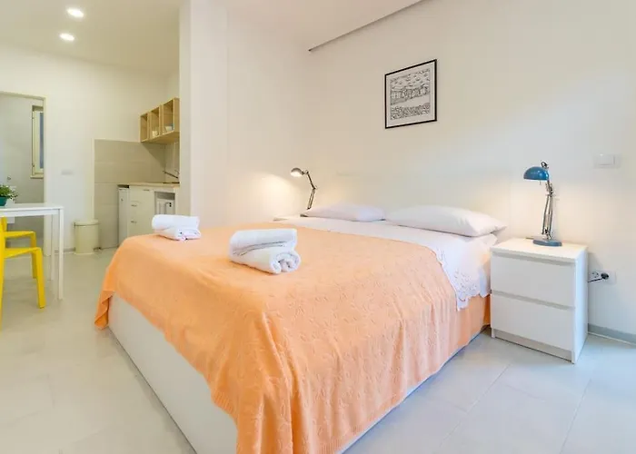 דירה Bright And Light *