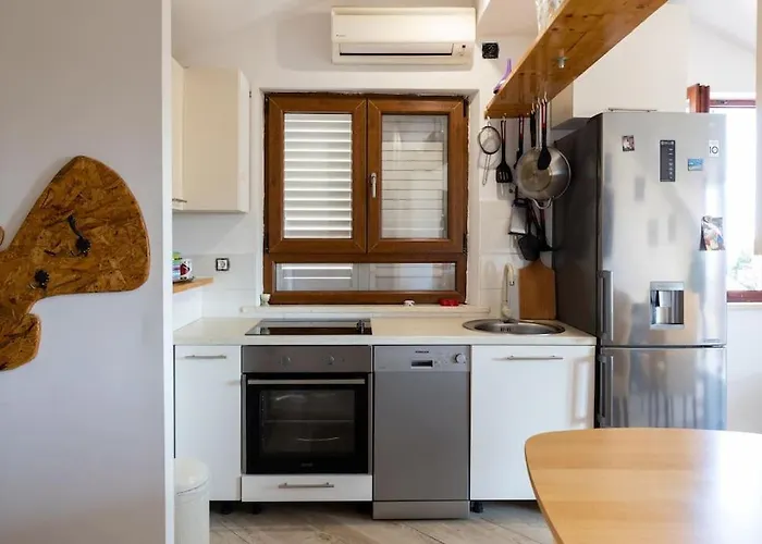 Bright And Light דוברובניק